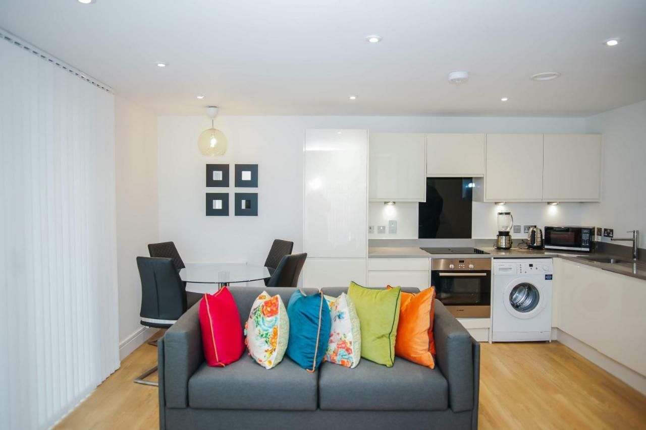 Executive 2 Bed Apartment London Exterior photo